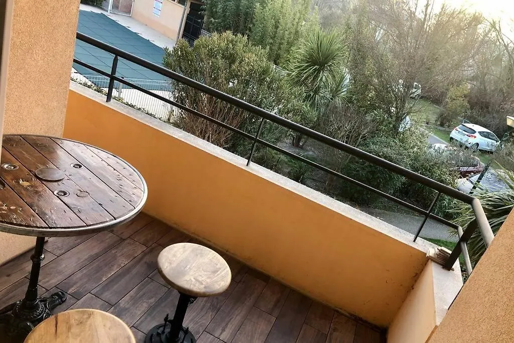 Appartement Standing Piscine - Art et Antiquité LʼIsle-sur-la-Sorgue
