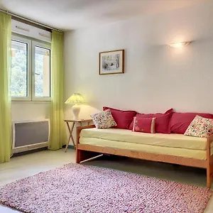  Appartement 20, Avec Balcon, Résidence De L'ars France